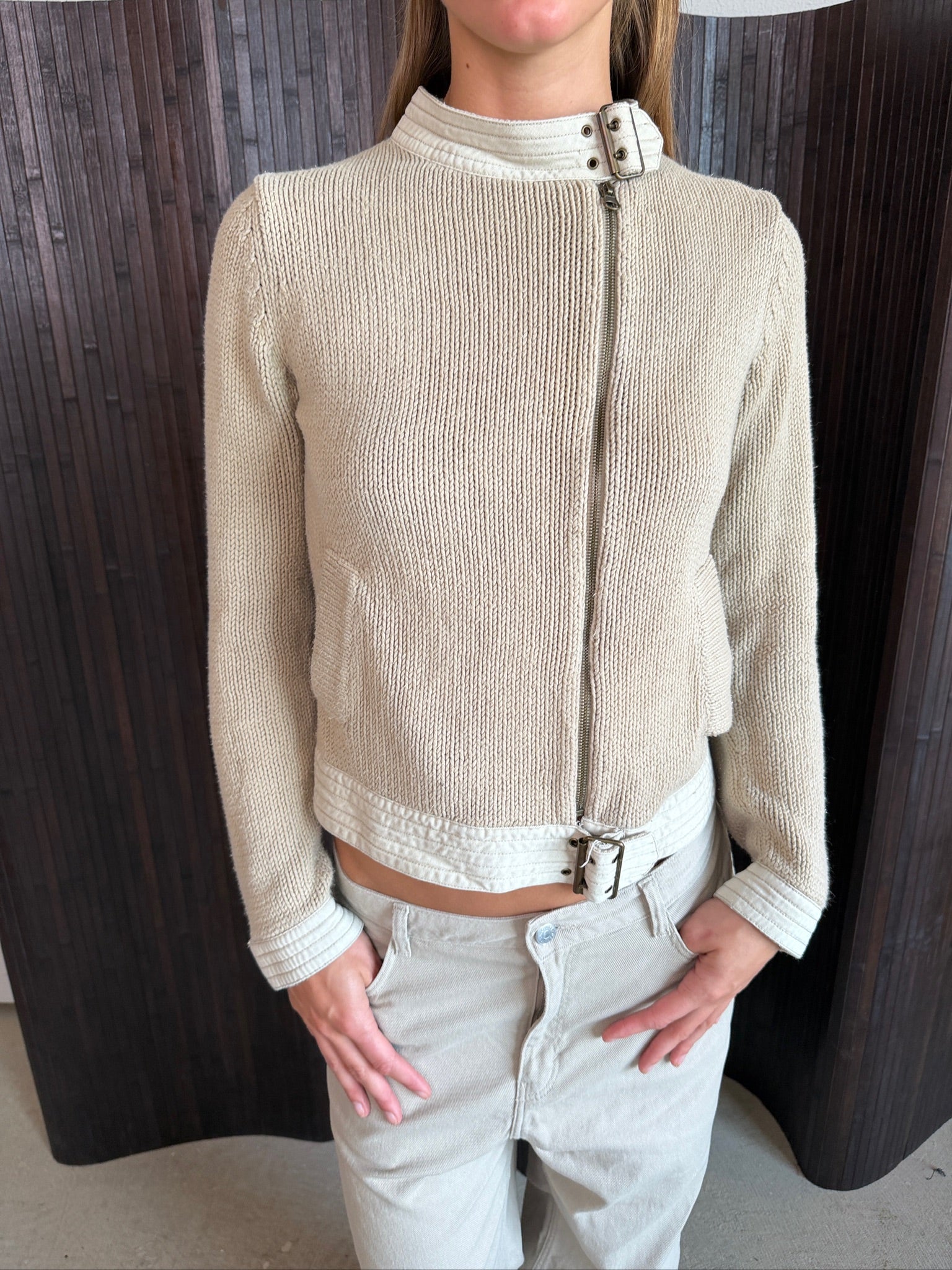 buckle jacket